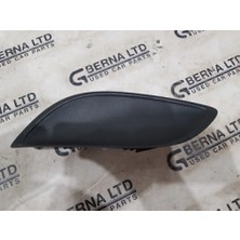 TŞT Toyota Yaris Ön Sis Lamba Kapağı Desenli Sol 2009- 2011 (Oem No:  814820D100)