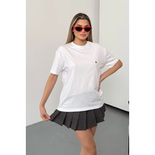 Giysa Kadın Kiraz Aksesuarlı %100 Pamuklu T-Shirt Beyaz - 26Y 26513