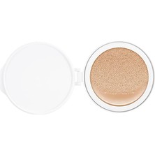 Velora Nemli ve Pürüzsüz Görünüm Sunan Cushion Fondöten (Iç Yedek) Magic Cushion Moist Up SPF50+/PA+++ NO23