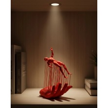 Tp Buğz 3D El Üzerinde Insan Figürü Kırmızı Sanatsal Masa Üstü Dekor 12X18 cm