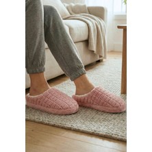 Sevim Kaydırmaz Tabanlı Peluş Ev Terliği - Yumuşak, Içi Koyun Yünü Dokulu Wellsoft Terlik - Pudra