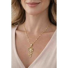 Ömür Çelik Bayan Kolye