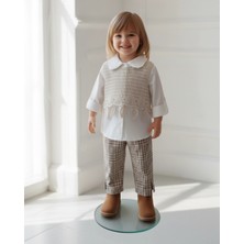 Kız Çocuk Çiçek Işlemeli Örgü Yelekli Pantolonlu 3’lü Takım - Kahverengi Ekose Desenli Premium Set