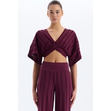 COMEUP Jakarlı Delik Desenli Yarasa Kol Crop Top Mürdüm