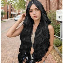 Aura Peruk Şahane Dalgalara Sahip Perçemsiz Siyah Liva Modelimiz