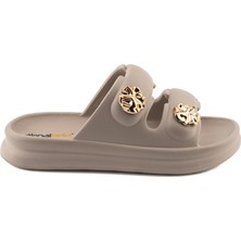 Akınalbella Kadın Terlik