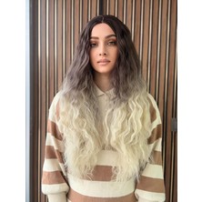 Aura Peruk Kabarık Sevenler Için Özel Yapım Muhteşem Dalgaya Sahip Perçemsiz Ombreli Modelimiz