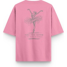 Overoz Balerin Find Your Rhythm Sırt Baskılı Yarı Oversize Pembe Tshirt 1386