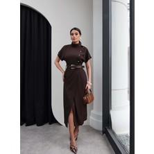 Esra Helvacı Dik Yaka Kemerli Midi Elbise