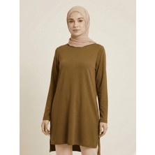 Modarte Kadın Uzun Tesettür Tunik Basic Salaş – Yan Yırtmaçlı Günlük Sweat Tunik Yağ Yeşili