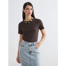 LC Waikiki Kahverengi Bisiklet Yaka Kadın Tişört