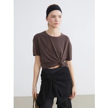 LC Waikiki Kahverengi Bisiklet Yaka Oversize Kadın Spor Tişört