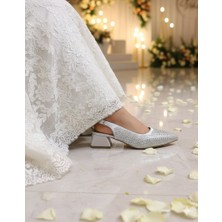 Kindep (Bono) Damla Taş Detaylı Kalın Kısa Topuklu Burnu Kapalı Kadın Abiye Ayakkabı Gri