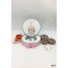 Kakao Ağacı 100 Pembe Atlı Karıncalı Kız Bebek Çikolatası Özel Kutuda Hediye İçin