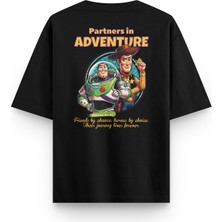 Overoz Toy Story Sırt Baskılı Yarı Oversize Unisex Siyah Tshirt 1391