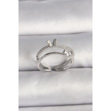 Ett Pirinç Gümüş Renk Zirkon Taşlı Kelebek Figürlü Ayarlanabilir Yüzük