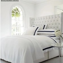 Metinev Beyaz ve Lacivert Çerçeveli Pamuk Nevresim Takımı