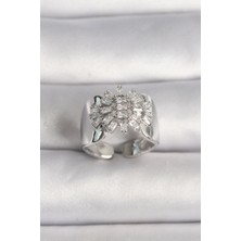 Ett Pirinç Gümüş Renk Ayarlanabilir Baget Zirkon Taş Model Kadın Yüzük