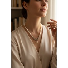Fayra Accessories Kristal Taşlı Melek Kanadı Figürlü Tek Sıra Inci Kolye