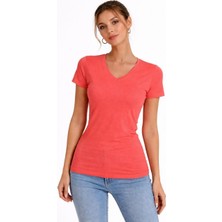 Alfanora Kadın T-Shirt V Yaka Slim Fit Likralı Tişört Günlük Basic Body - Nar Çiçeği
