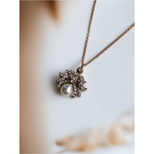 Fayra Accessories Kristal Taşlı Yengeç Figür Tasarım Inci Kolye
