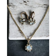 Fayra Accessories Zirkon Taşlı Elmas Montür Kolye ve Sallantılı Küpe Seti
