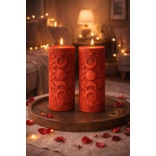 Odesia Premium Kırmızı Ay Fazları Kabartmalı Silindir Mum Seti – El Yapımı Dekoratif Romantik Atmosfer Mumu (2’li Set)