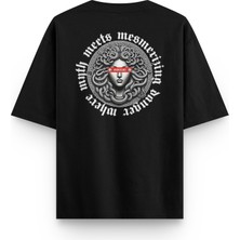 Overoz Medusa Sırt Baskılı Yarı Oversize Unisex Siyah Tshirt 1398