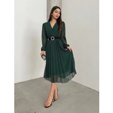 Kadın Şifon Kumaş Astalı Kloş Kesim Kruvaze Yaka Midi Boy Elbise