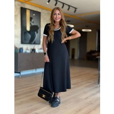 Kadın Kısa Kollu Yuvarlak Yaka Yandan Yırtmaçlı Midi Viskon Elbise