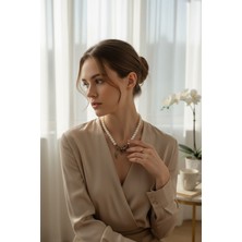 Fayra Accessories Zirkon Taşlı Fiyonk Figürlü Tek Sıra Inci Kolye