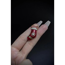 Jaida Moda Kadın Noel Temalı Kırmızı Çorap Figürlü Broş