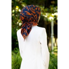 Vissona % 57 Ipek % 43 Viskon Twill Ipek Büyük Çiçek Desenli Lacivert - Turuncu Renkli 90X90 Eşarp Dikim Şekli : El Dikişi