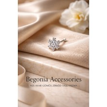 Begonia Accessories 925 Ayar Gümüş Yıldız Kar Tanesi Figürlü Minimal Zirkon Tek Taşlı 1 Adet Hızma – Tragus Küpe, Unisex Gümüş Takı, Zarif & Şık Tasarım, Günlük ve Özel Gün Kullanımı
