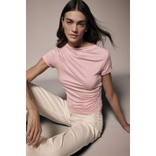 DeFacto Slim Fit Kayık Yaka Tişört E7016AX26SP