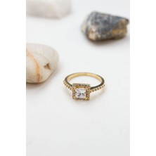 Latif Kuyumcu 14 Ayar Altın Baget Taşlı Yüzük LKYZK1560