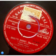 Plakantik Georges Jouvin - Brigitte Bardot (Cha-Cha-Cha) / Let's Twist Again - Sahibinin Sesi 45-Ax 4269