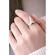 Herşey Nota Zırh Form Sivri Tasarım Ayarlanabilir Gümüş Renk Yüzük