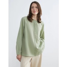 LC Waikiki Yeşil Hakim Yaka Fırfırlı Bluz