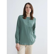 LC Waikiki Yeşil Bisiklet Yaka Nakışlı Bluz