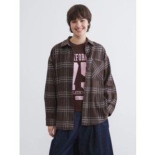 LC Waikiki Kahverengi Ekose Oversize Krinkle Kadın Gömlek