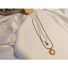 Euro Aksesuar Antik Desenli Madalyon ve Turkuaz Taş Detaylı 316 L Çelik Kolye