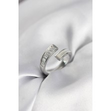 Eco Lounge Gümüş Renk Sedefli Baget Zirkon Taşlı Kadın Yüzük