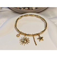 Euro Aksesuar 14 K Kaplama Güneş ve Yıldız Charm Detaylı Kelepçe