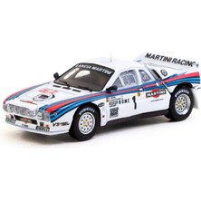 Beta Moda Hub Nessiworld  Model Araç