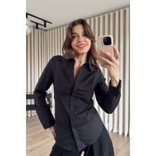 Sue Store Siyah Belden Oturtmalı Fit Gömlek