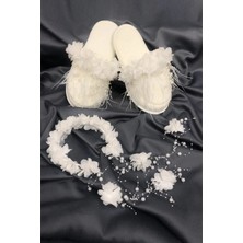 İrembaby Tüylü Incili Lohusa Terliği ve Çiçekli Taç Pamuk Kumaşlı Özel Tasarım Set