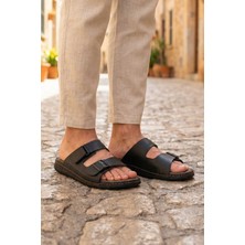 Gezer Yazlık Erkek Suni Deri İki Toka Ayarlanabilir Rahat Taban Günlük Terlik