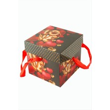 Love Yazılı Simli Kare Hediyelik Kutu 22 cm Nemere