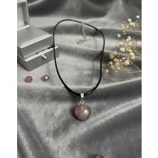 Meneva Aksesuar Çilek Kuvars Doğal Taş Deri Ipli Kolye